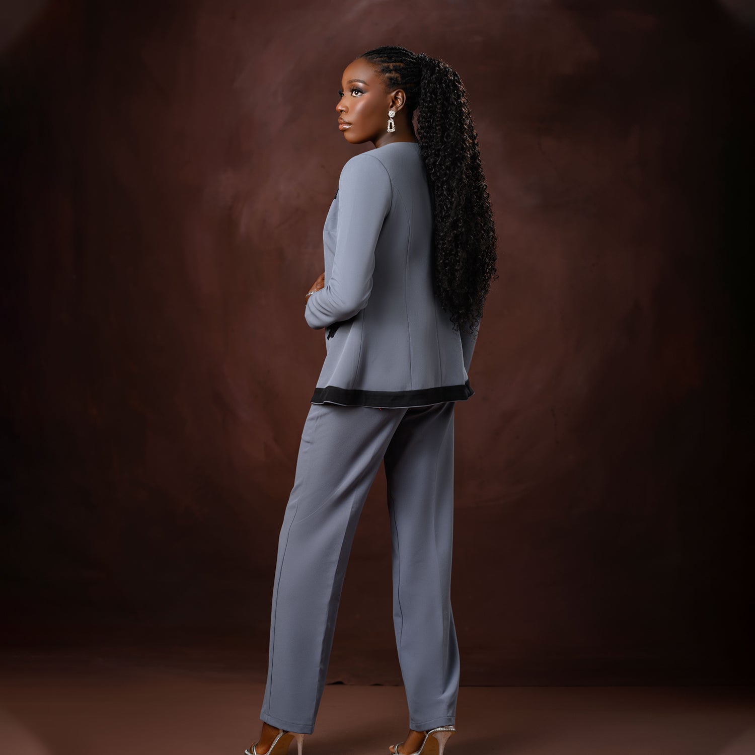 Noir Trim Suit Set-2